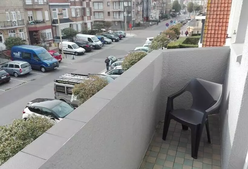 Majatalo Logies Het Maantje