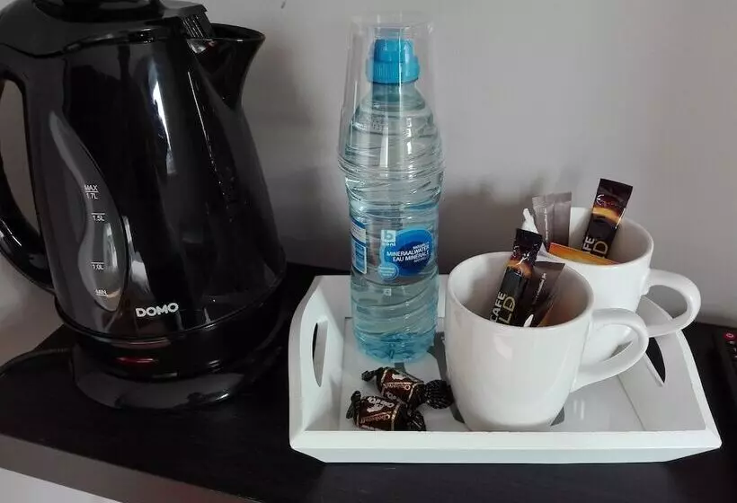 Majatalo Logies Het Maantje