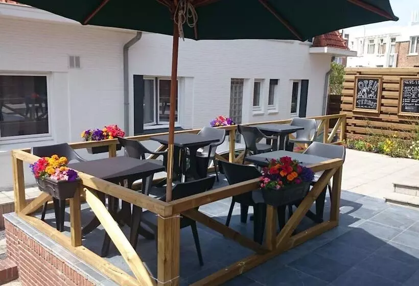 Majatalo Logies Het Maantje