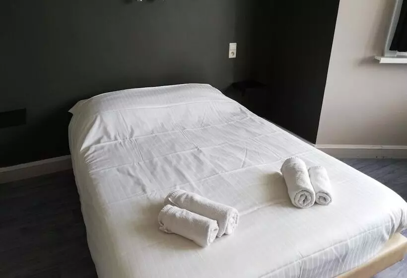 Majatalo Logies Het Maantje