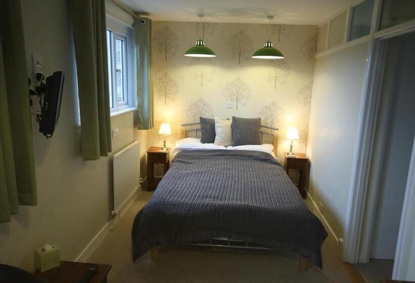 بنسيون West View