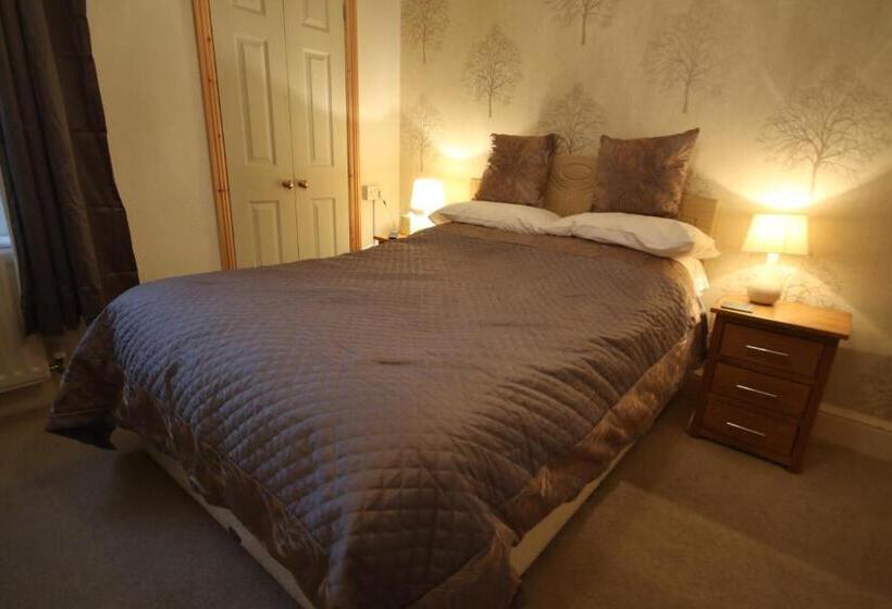 بنسيون West View