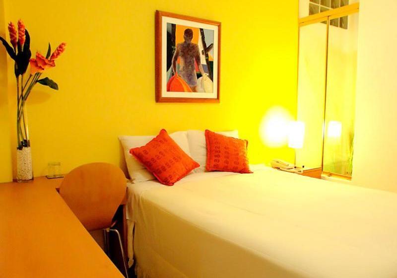 هاستل Hikari Hostal