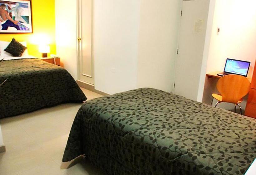 هاستل Hikari Hostal