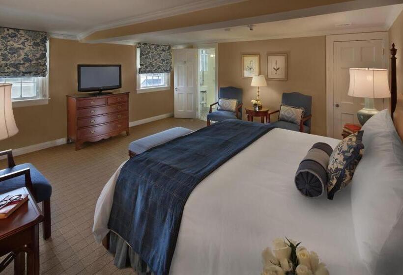 הוסטל Inn On Boltwood