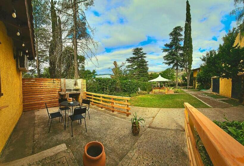 הוסטל Posada Aitue