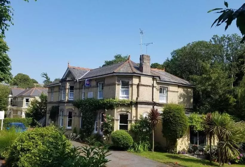 Aamiaismajoitus (B&B) Foxhills Of Shanklin
