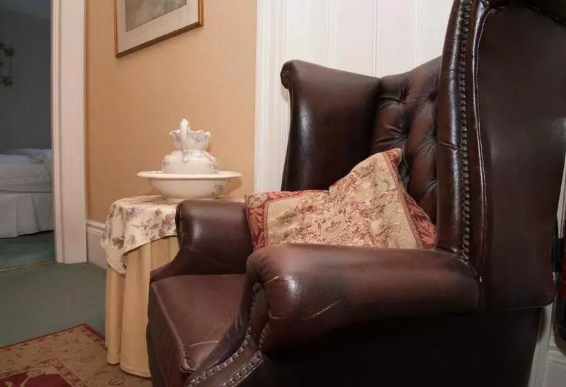 Aamiaismajoitus (B&B) Foxhills Of Shanklin