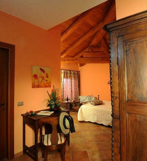 Otel Agriturismo Bianconiglio