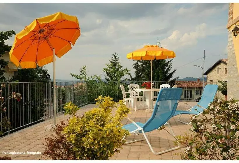 ホテル Agriturismo Bianconiglio
