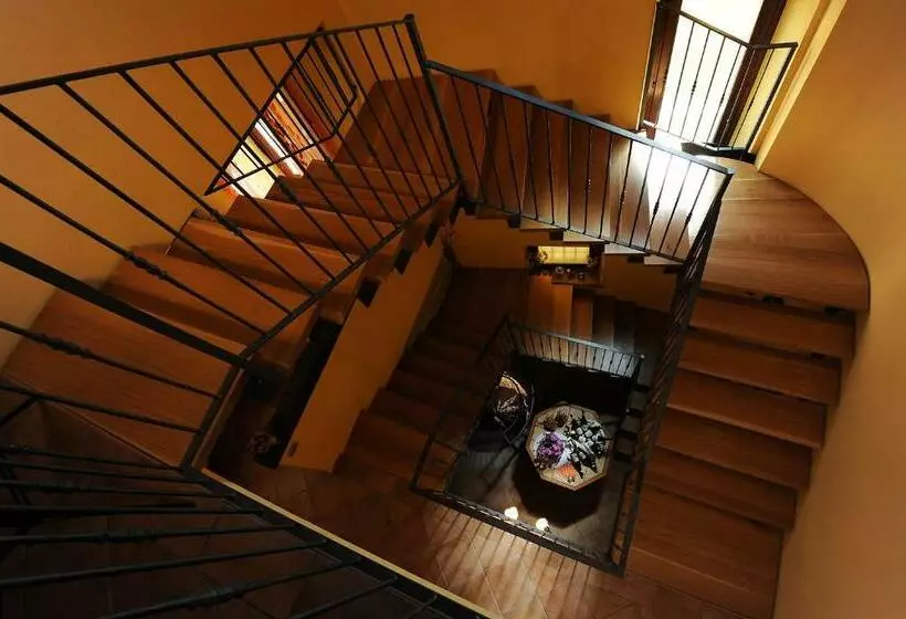 ホテル Agriturismo Bianconiglio