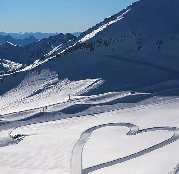 ペンション Apart Garni Mirabell