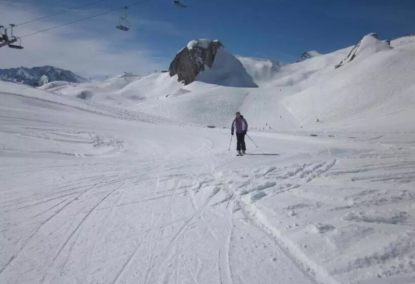 ペンション Apart Garni Mirabell