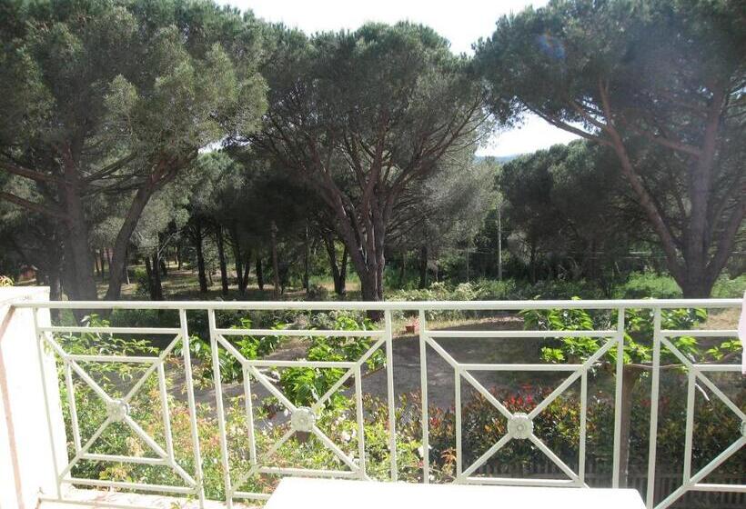 بنسيون Chambres D'hotes Les Amandiers