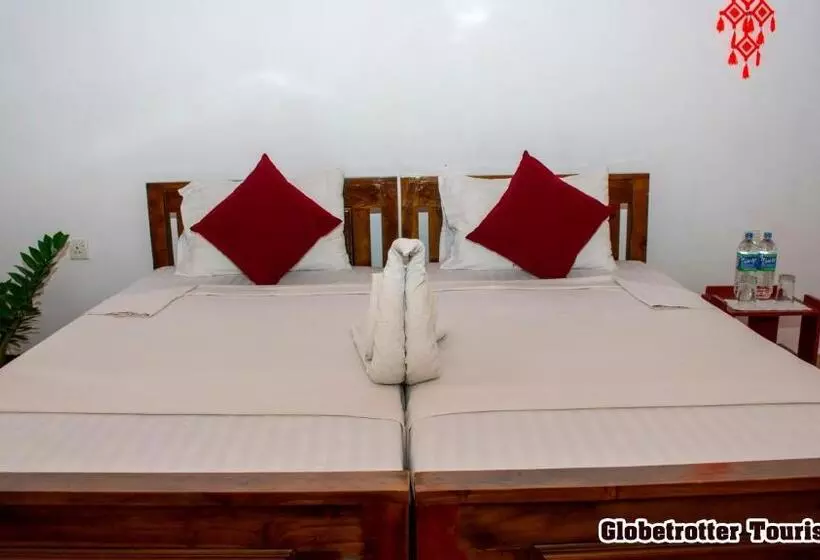 پانسیون Globetrotter Tourist Inn