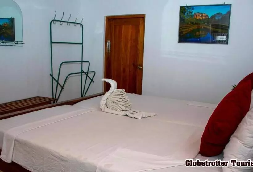 پانسیون Globetrotter Tourist Inn