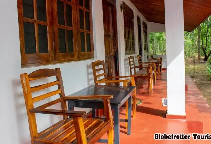 پانسیون Globetrotter Tourist Inn