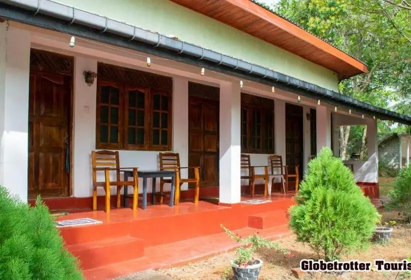 پانسیون Globetrotter Tourist Inn