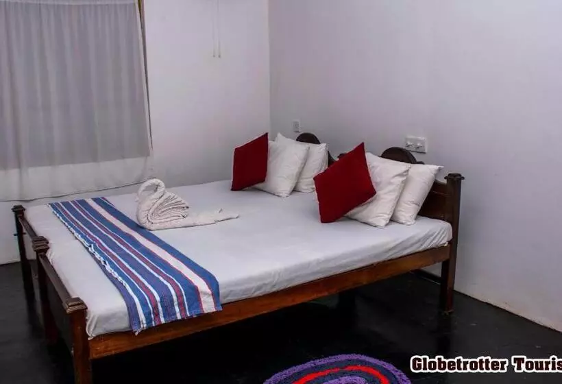 پانسیون Globetrotter Tourist Inn