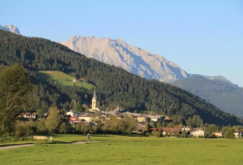 ペンション Haus Kössler