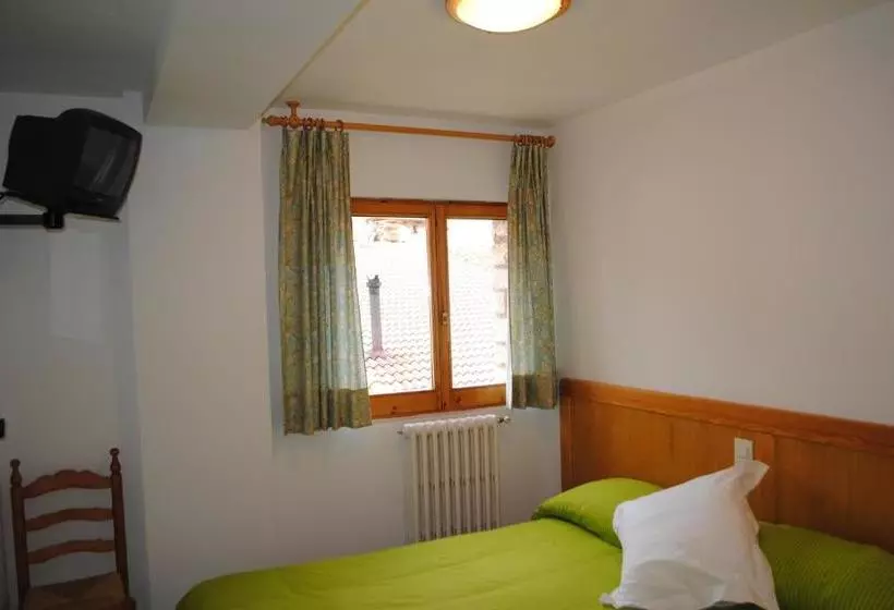 پانسیون Apartamentos Vicenta