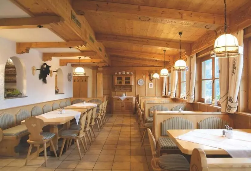 پانسیون Jausenstation Pfefferbauer