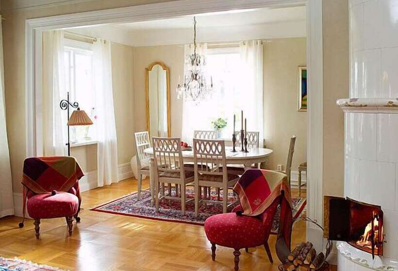 פנסיון L Villa Vesta