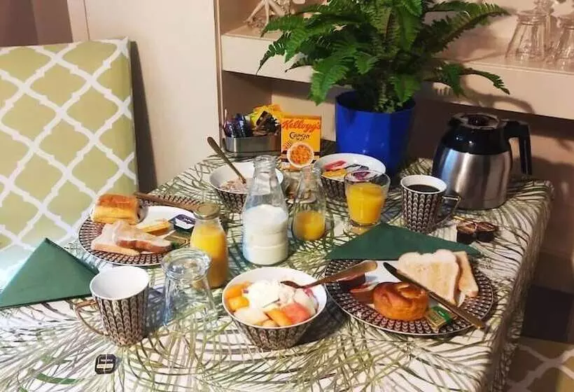 Majatalo Richmond Lane Guest House   Aa Accredited