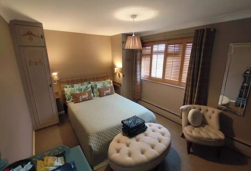 Majatalo Richmond Lane Guest House   Aa Accredited