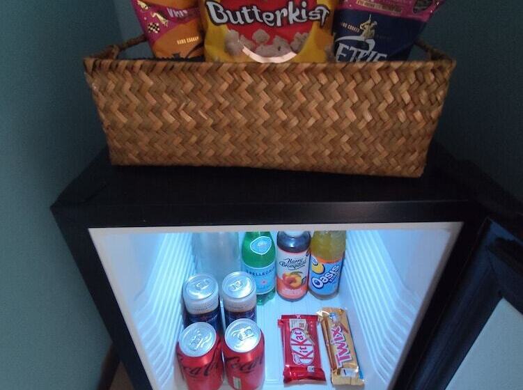 פנסיון Richmond Lane Guest House Aa Accredited