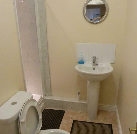 پانسیون The Rathmore