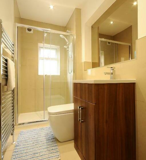 پانسیون The Rathmore