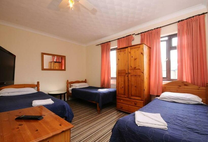 پانسیون The Rathmore