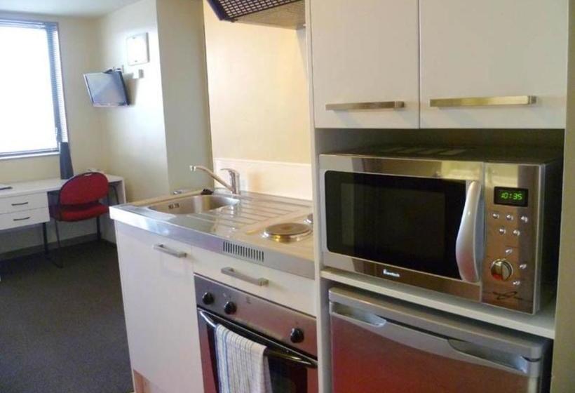 Southern Cross Serviced Apartments