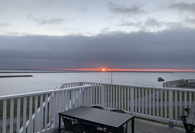 Lotsvillans Vandrarhem