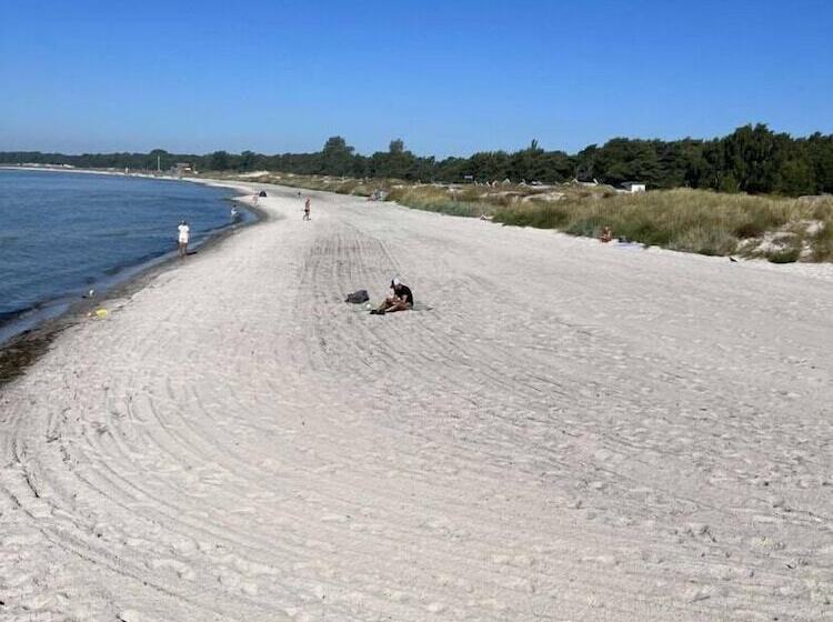 Lotsvillans Vandrarhem