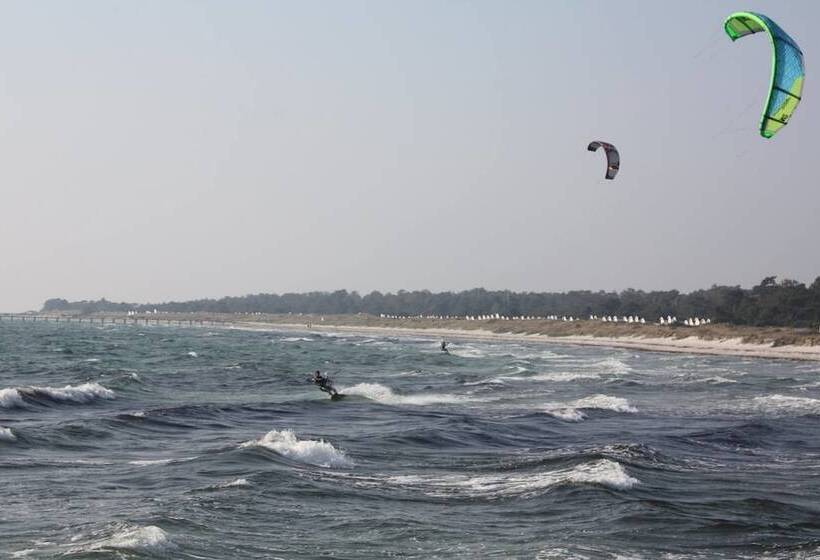 Lotsvillans Vandrarhem