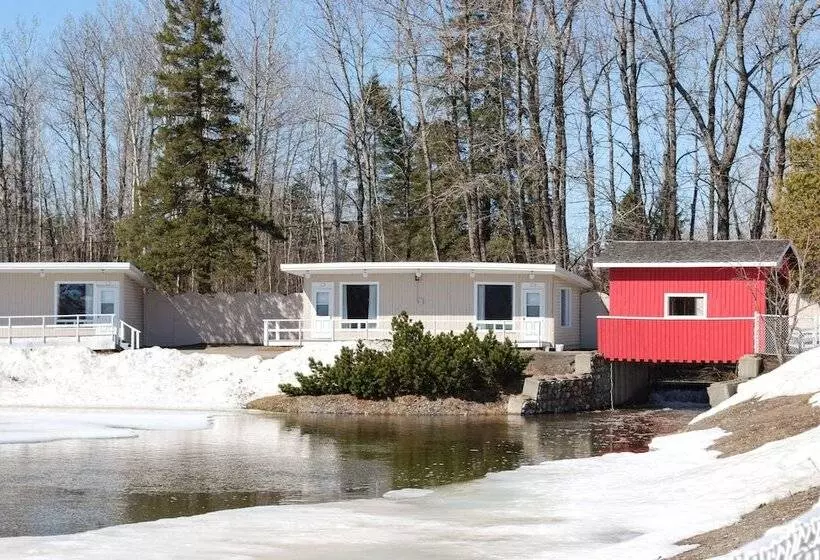 ユースホステル Rodeway Inn