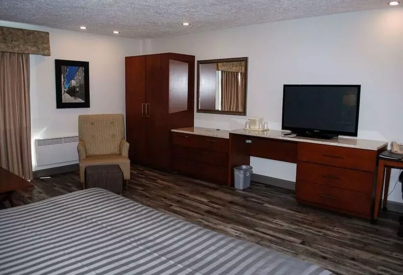 ユースホステル Rodeway Inn