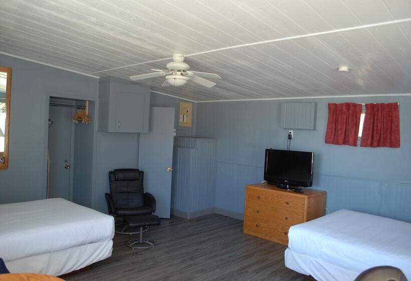 فندق صغير Rodeway Inn