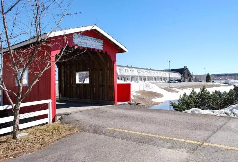 ユースホステル Rodeway Inn