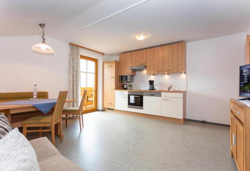 בית מלון כפרי Klockergut