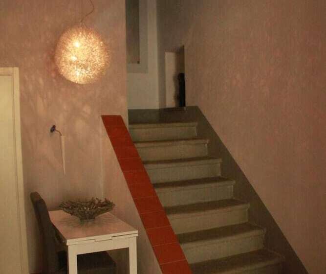 هتل Podere Delle Fanciulle