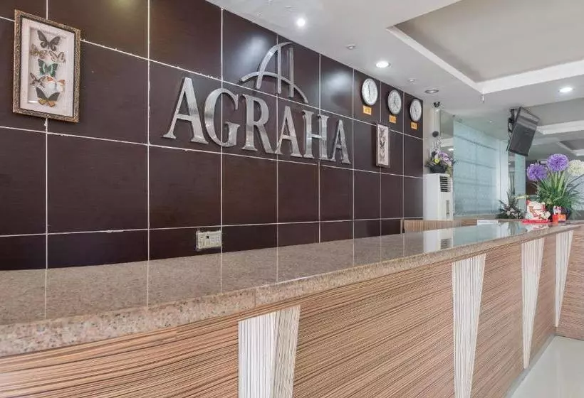 ホテル Agraha Makassar