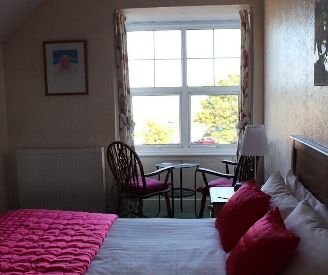 פנסיון Beamsley Lodge