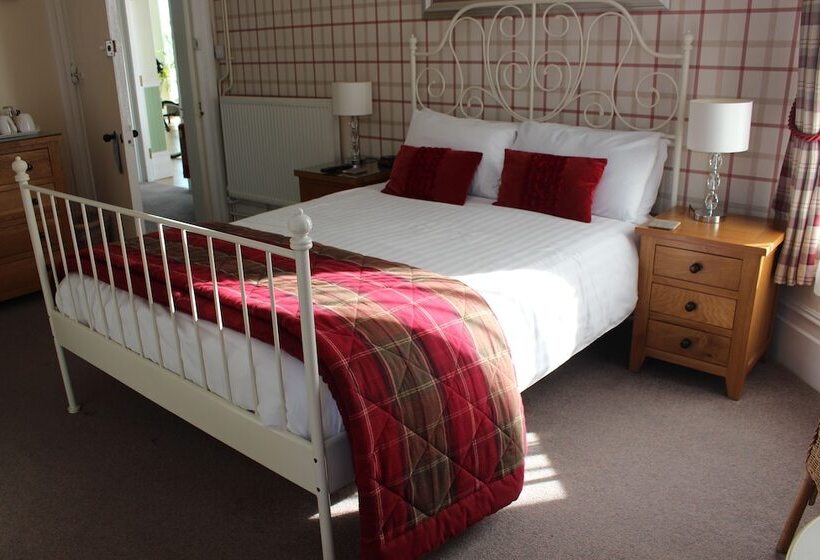 פנסיון Beamsley Lodge