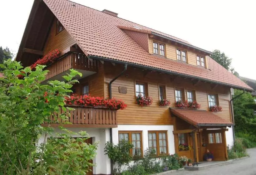 Majatalo Gästehaus Faller