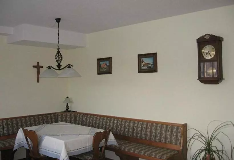 Majatalo Gästehaus Faller