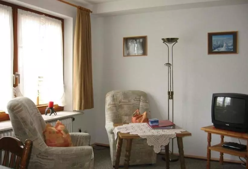 Majatalo Gästehaus Faller