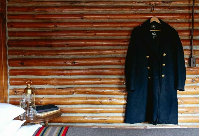 旅馆 Captain Whidbey